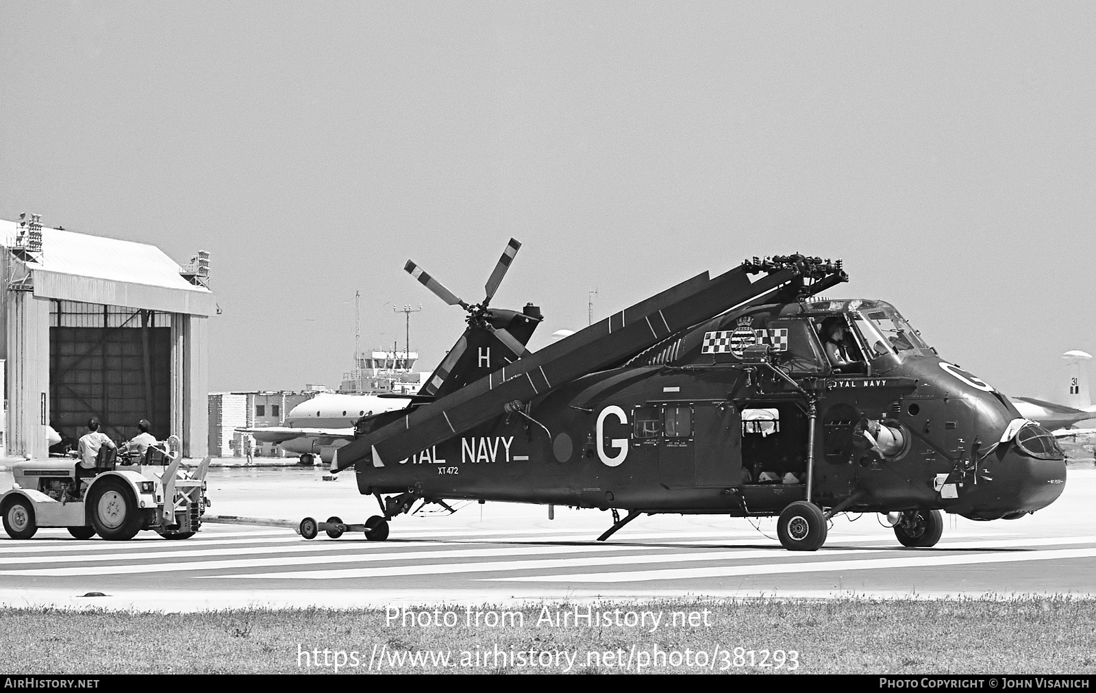 Aircraft Photo of XT472 | Westland WS-58 Wessex HU.5 | UK - Navy | AirHistory.net #381293