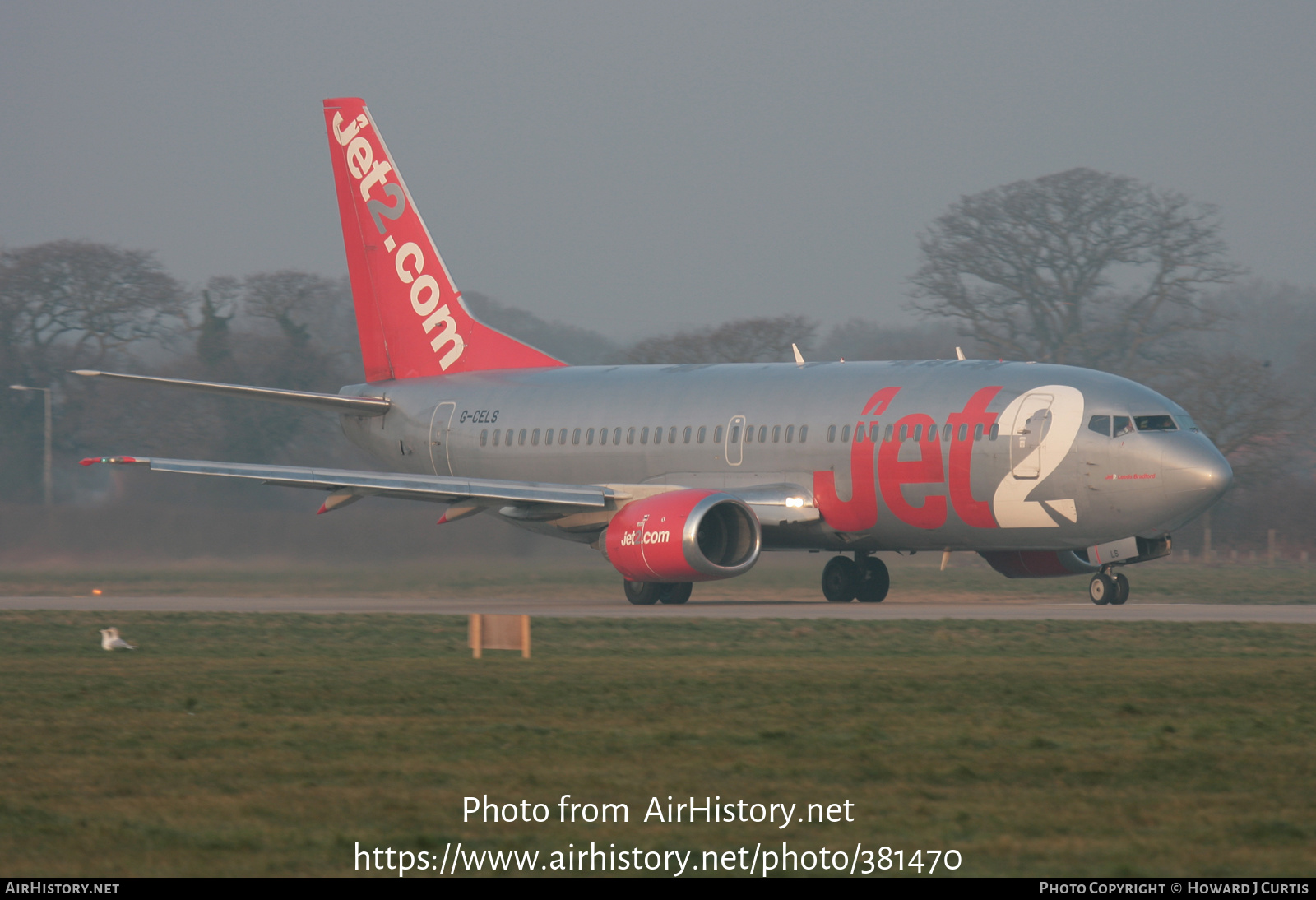 Aircraft Photo of G-CELS | Boeing 737-377 | Jet2 | AirHistory.net #381470