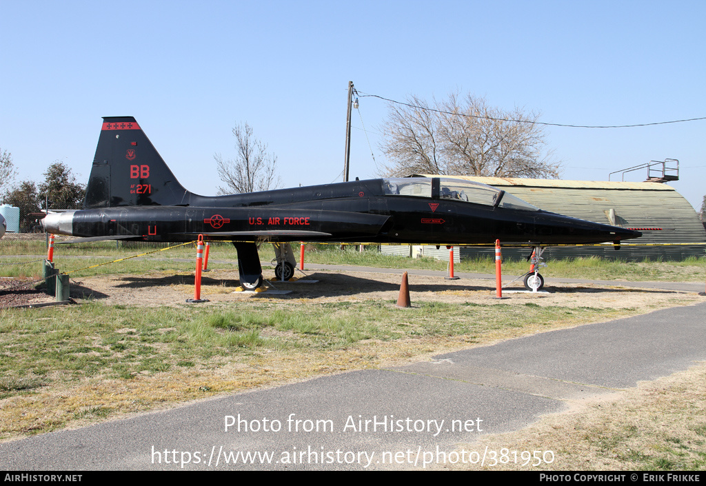 Aircraft Photo of 64-13271 / AF64-271 | Northrop T-38A Talon | USA - Air Force | AirHistory.net #381950