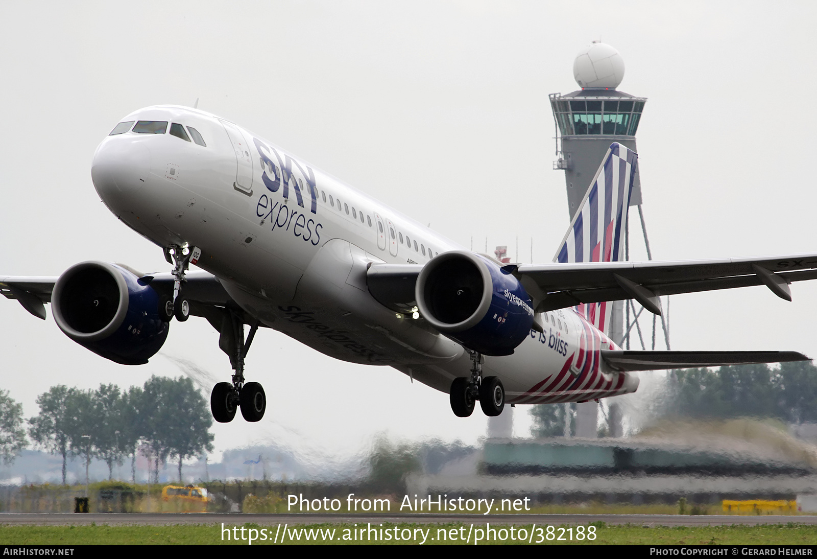 Aircraft Photo of SX-IOG | Airbus A320-251N | Sky Express | AirHistory.net #382188