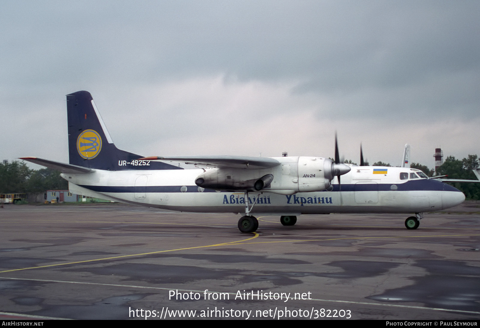 Aircraft Photo of UR-49252 | Antonov An-24V | Air Ukraine | AirHistory.net #382203