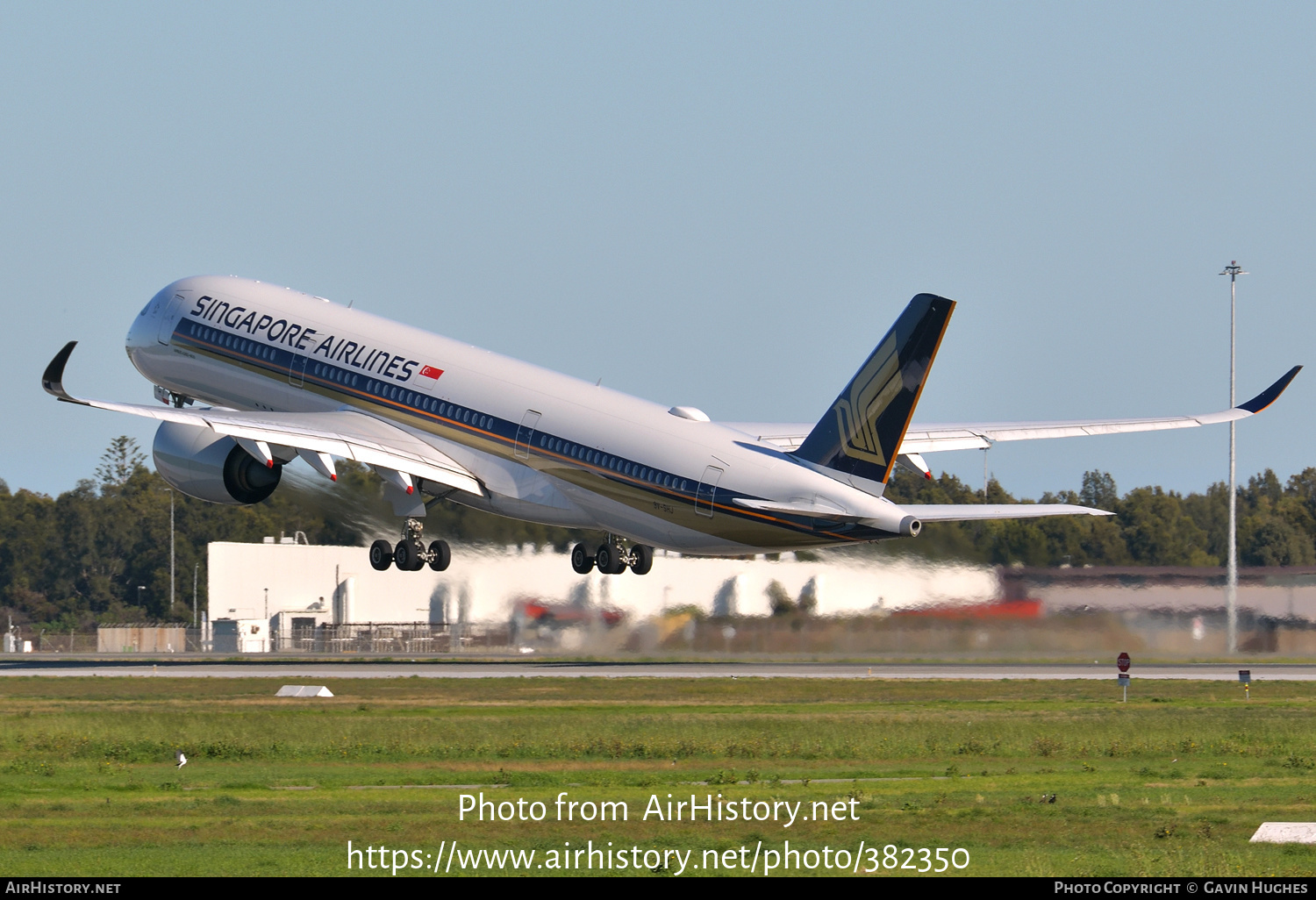 Aircraft Photo of 9V-SHJ | Airbus A350-941 | Singapore Airlines | AirHistory.net #382350