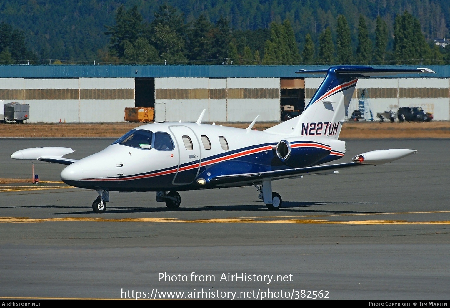 Aircraft Photo of N227UH | Eclipse 500 (EA500) | AirHistory.net #382562