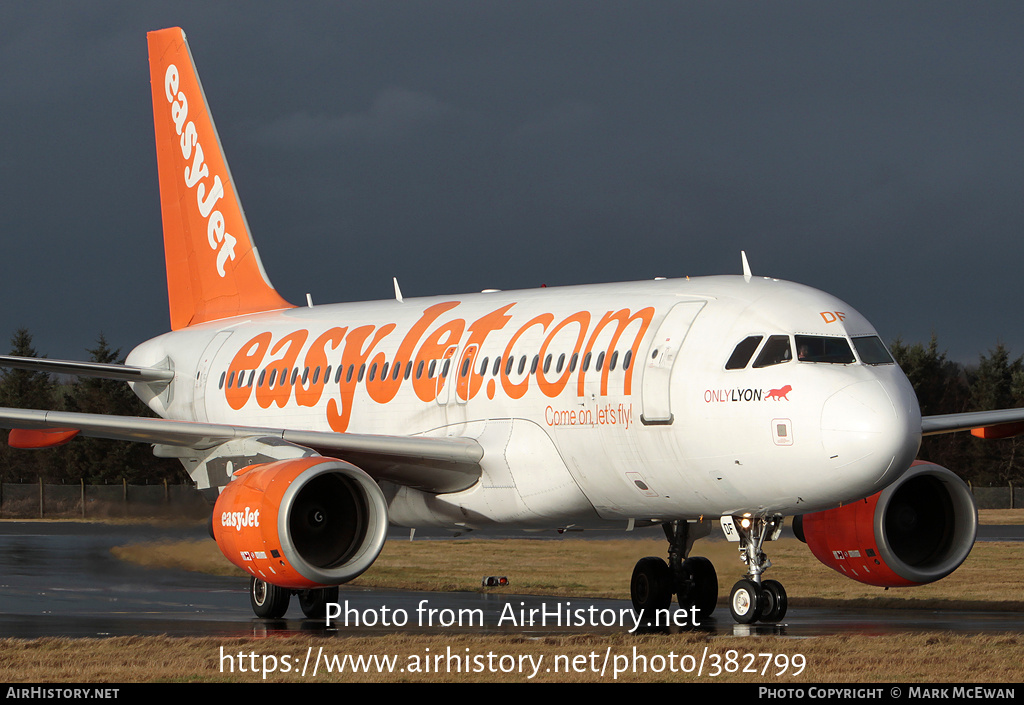 Aircraft Photo of G-EZDF | Airbus A319-111 | EasyJet | AirHistory.net #382799