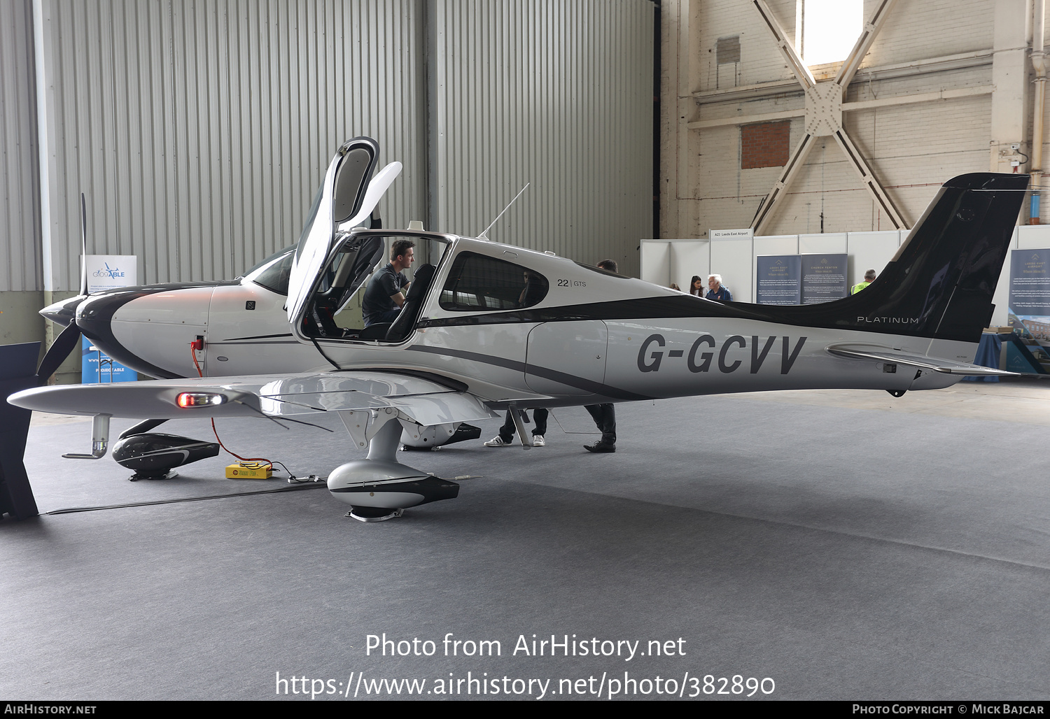 Aircraft Photo of G-GCVV | Cirrus SR-22 G5-GTS Platinum | AirHistory.net #382890