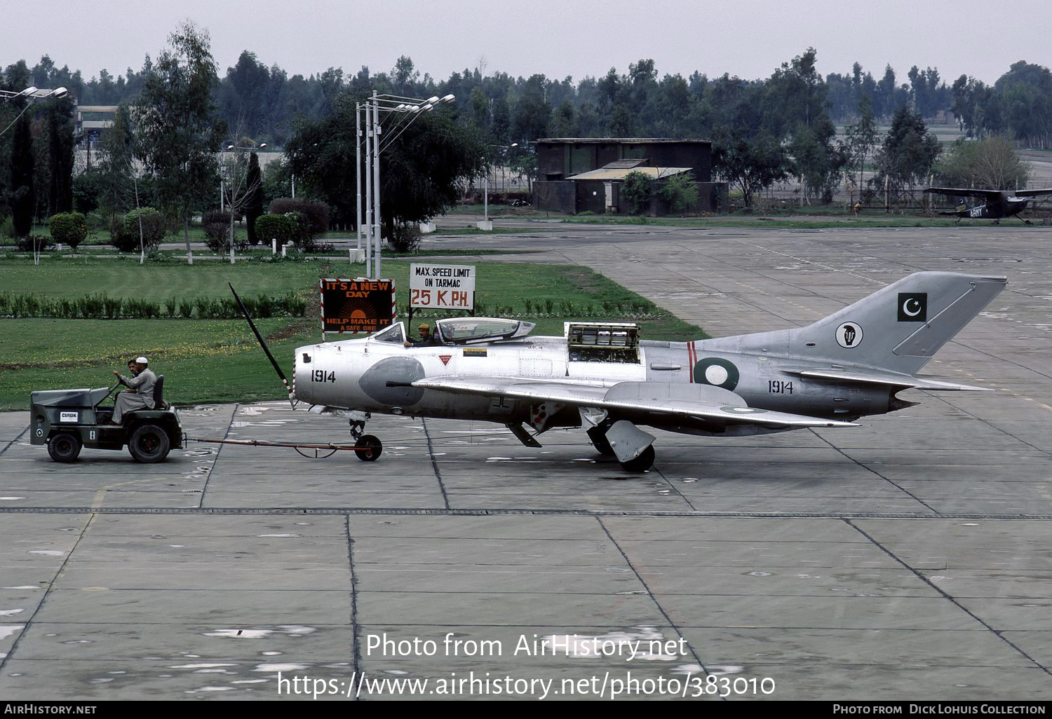 Aircraft Photo of 1914 | Shenyang F-6 | Pakistan - Air Force | AirHistory.net #383010