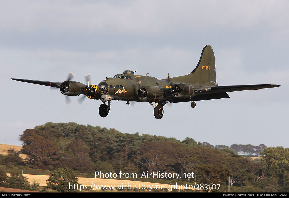 Aircraft Photo of G-BEDF / 124485 | Boeing B-17G Flying Fortress | USA - Air Force | AirHistory.net #383107