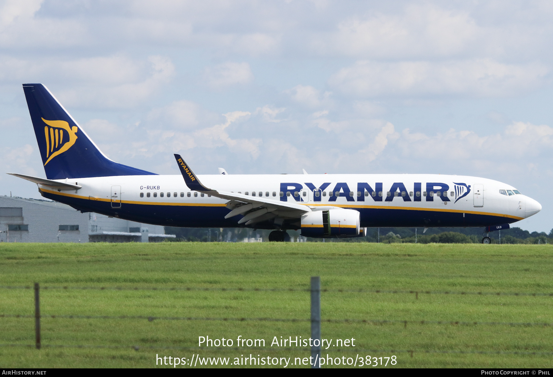 Aircraft Photo of G-RUKB | Boeing 737-8AS | Ryanair | AirHistory.net #383178