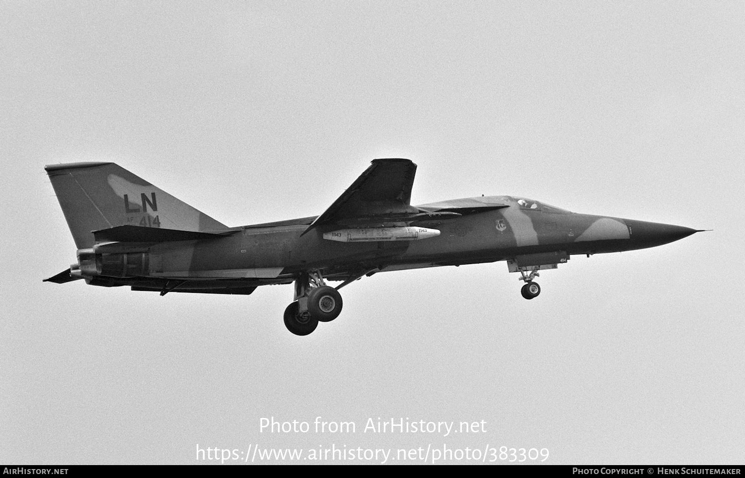 Aircraft Photo of 70-2414 / AF70-414 | General Dynamics F-111F Aardvark | USA - Air Force | AirHistory.net #383309