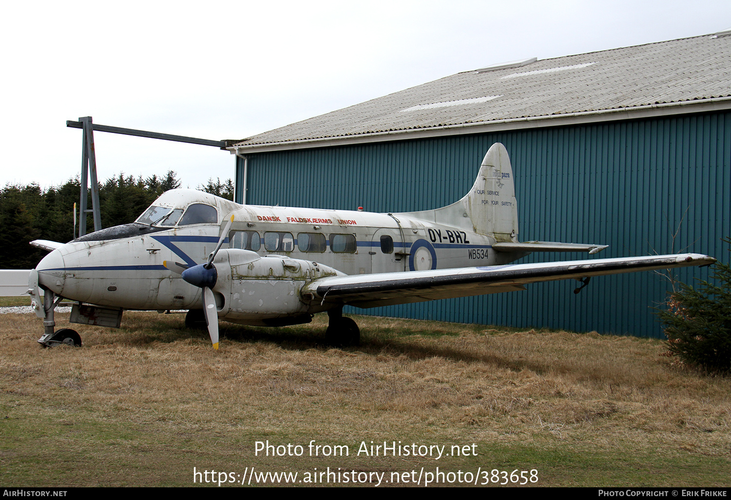 Aircraft Photo of OY-BHZ / WB534 | De Havilland D.H. 104 Dove 8 | Dansk Faldskærms Union | AirHistory.net #383658