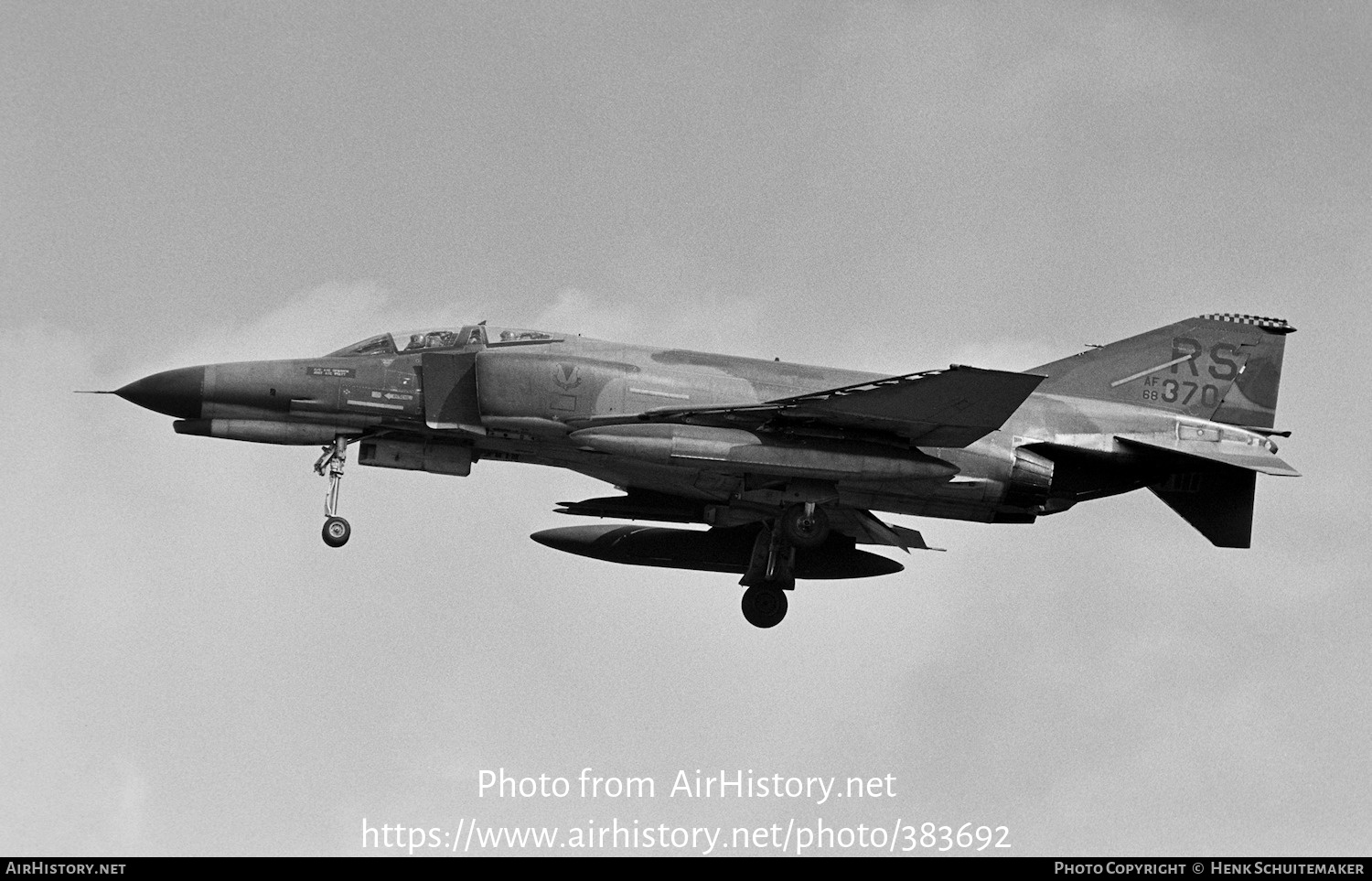 Aircraft Photo of 68-0370 / AF68-370 | McDonnell Douglas F-4E Phantom II | USA - Air Force | AirHistory.net #383692