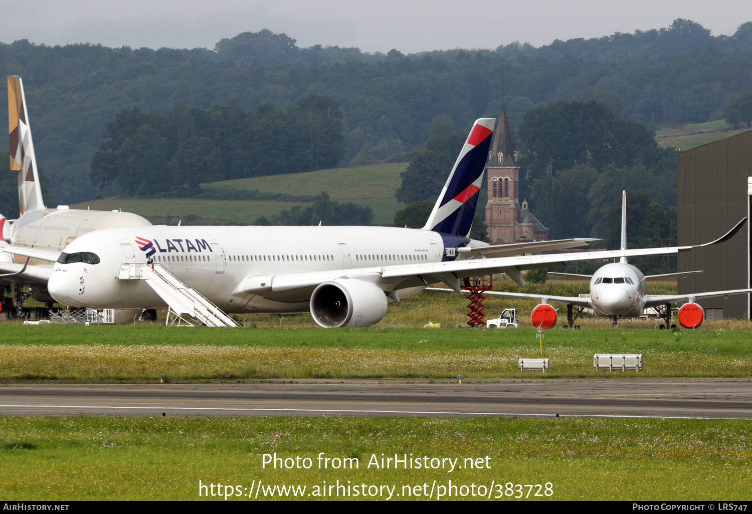 Aircraft Photo of F-WJKI | Airbus A350-941 | LATAM Airlines | AirHistory.net #383728