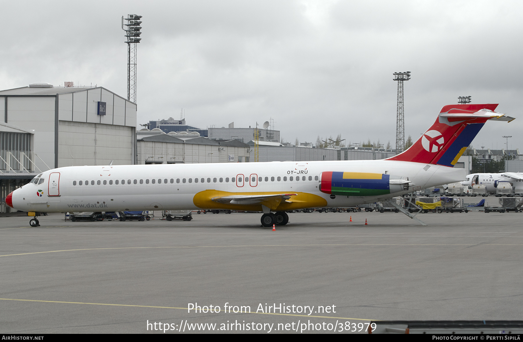 Aircraft Photo of OY-JRU | McDonnell Douglas MD-87 (DC-9-87) | Danish Air Transport - DAT | AirHistory.net #383979