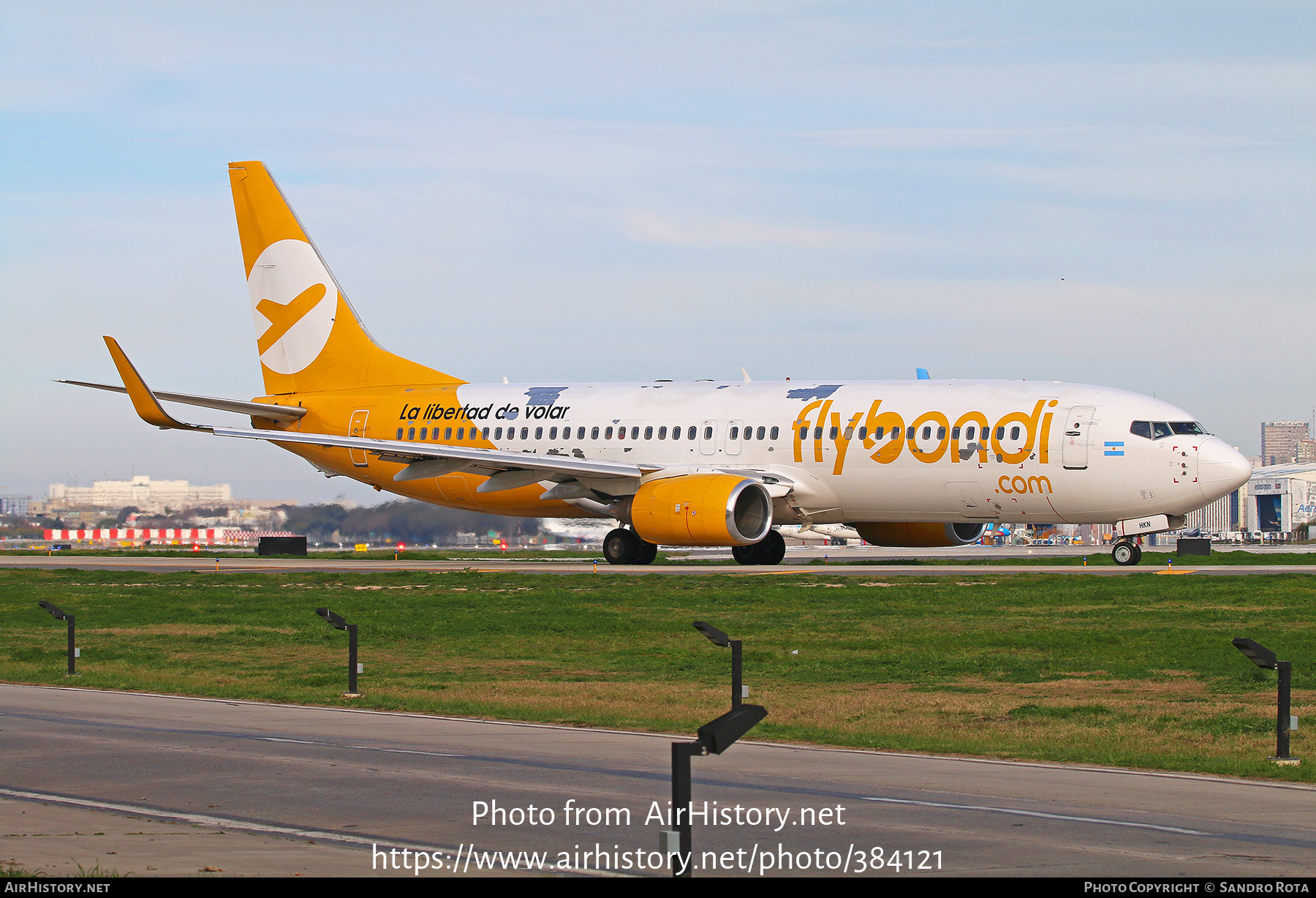 Aircraft Photo of LV-HKN | Boeing 737-8Q8 | FlyBondi | AirHistory.net #384121