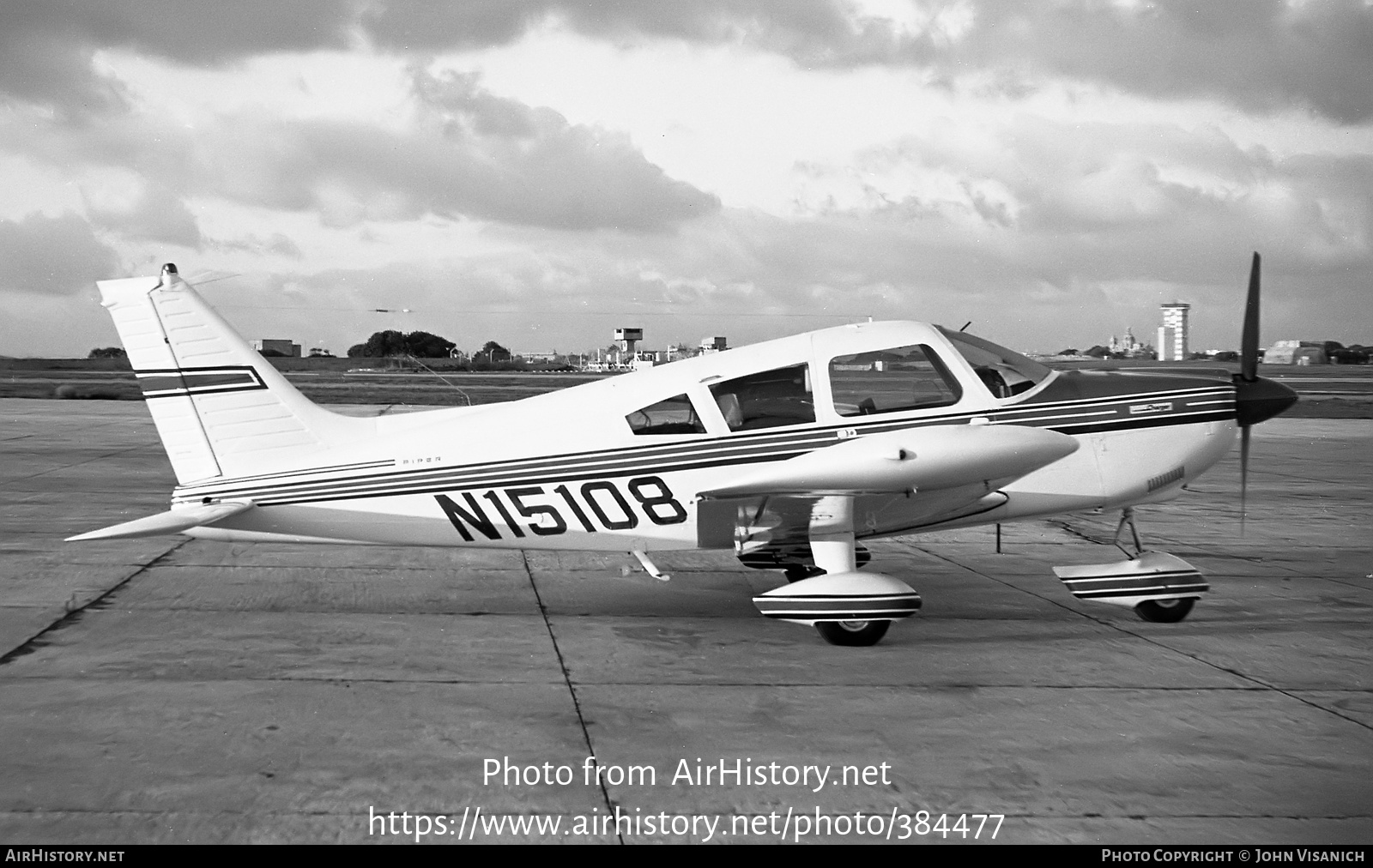 Aircraft Photo of N15108 | Piper PA-28-235 Cherokee Charger | AirHistory.net #384477