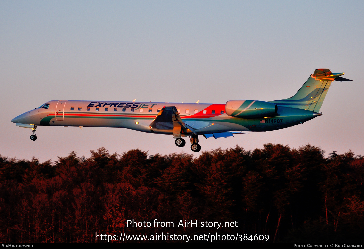 Aircraft Photo of N14907 | Embraer ERJ-145LR (EMB-145LR) | ExpressJet Airlines | AirHistory.net #384609