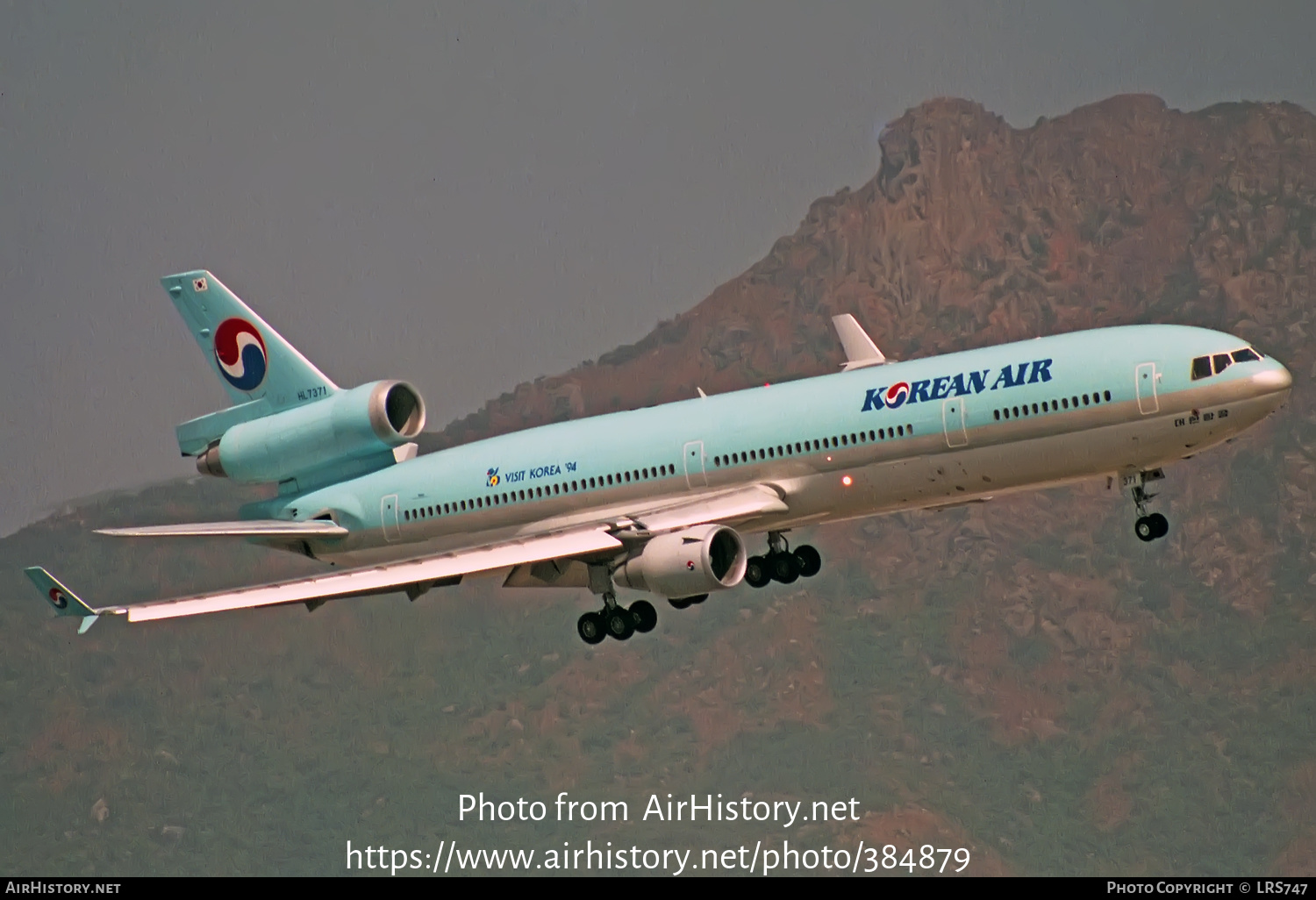 Aircraft Photo of HL7371 | McDonnell Douglas MD-11 | Korean Air | AirHistory.net #384879