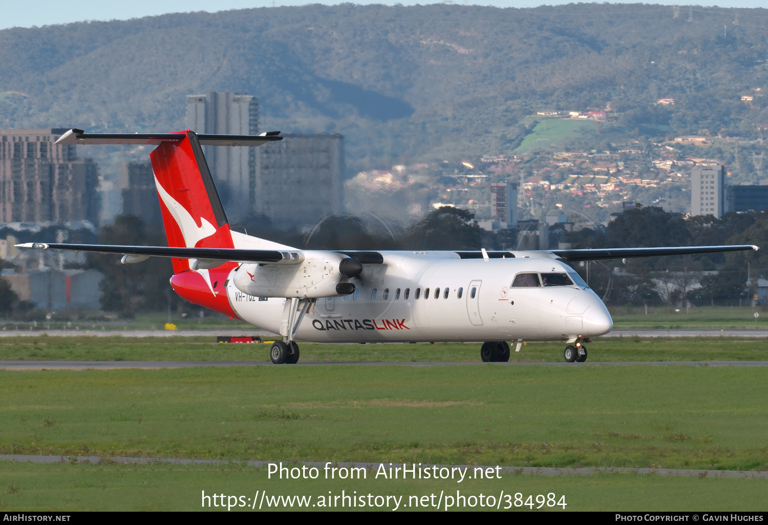 Aircraft Photo of VH-TQZ | Bombardier DHC-8-315Q Dash 8 | QantasLink | AirHistory.net #384984