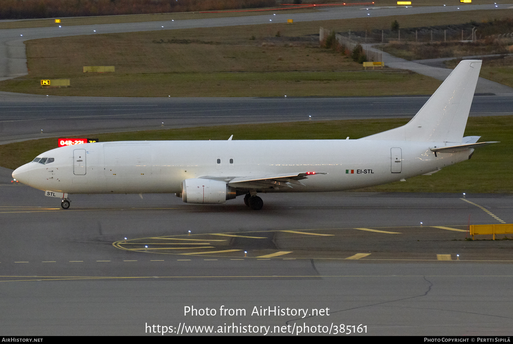 Aircraft Photo of EI-STL | Boeing 737-42C(SF) | ASL Airlines | AirHistory.net #385161