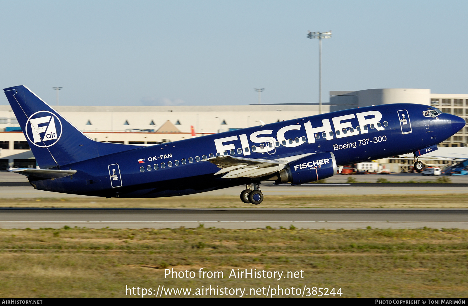 Aircraft Photo of OK-FAN | Boeing 737-33A | Fischer Air | AirHistory.net #385244
