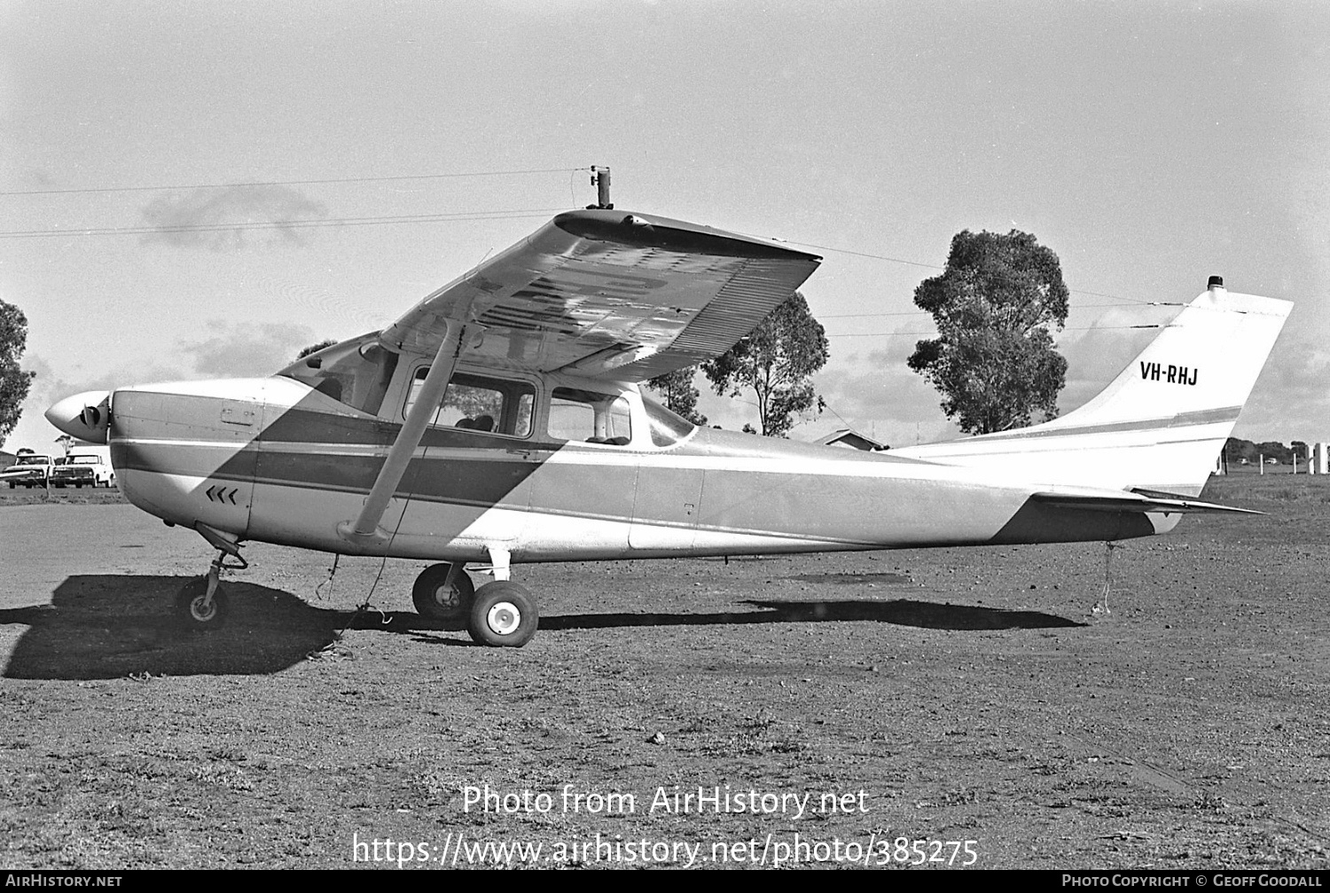 Aircraft Photo of VH-RHJ | Cessna 182E Skylane | AirHistory.net #385275