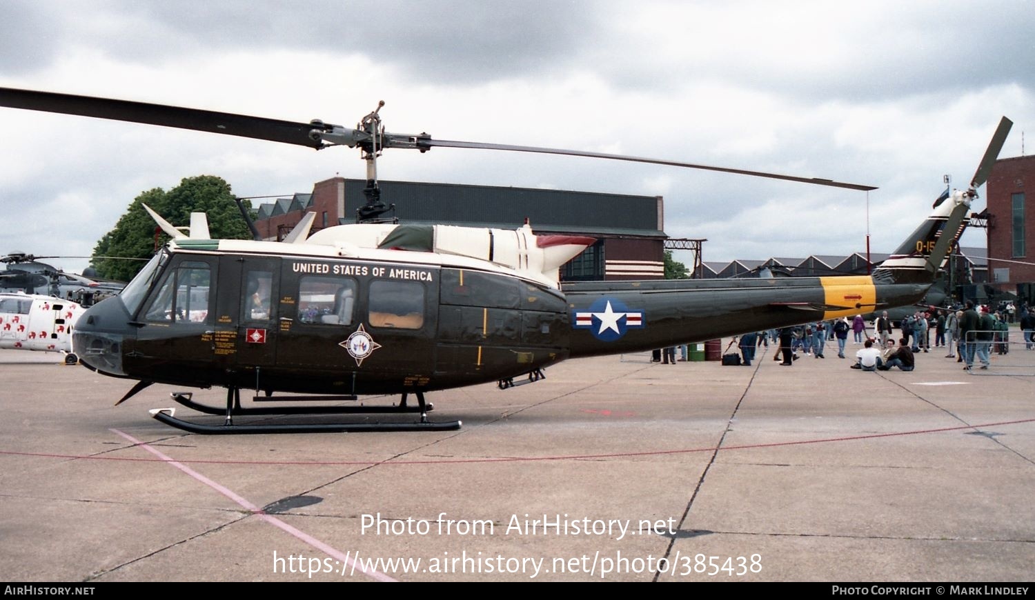 Aircraft Photo of 69-15605 / 0-15605 | Bell UH-1H Iroquois | USA - Army | AirHistory.net #385438