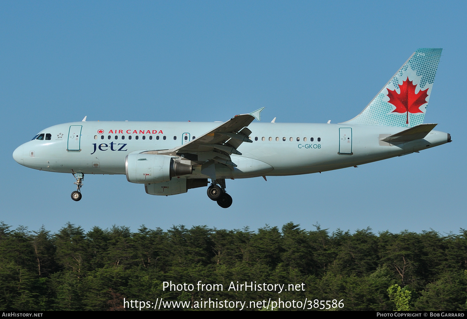 Aircraft Photo of C-GKOB | Airbus A319-112 | Air Canada Jetz | AirHistory.net #385586