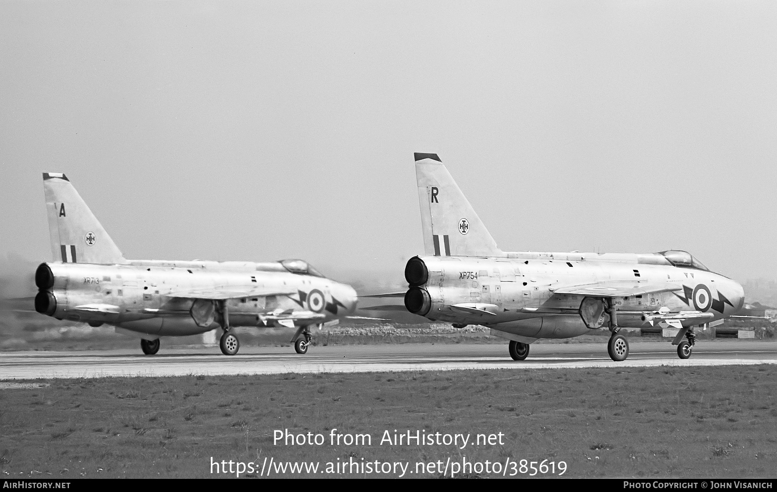 Aircraft Photo of XP754 | English Electric Lightning F3 | UK - Air Force | AirHistory.net #385619