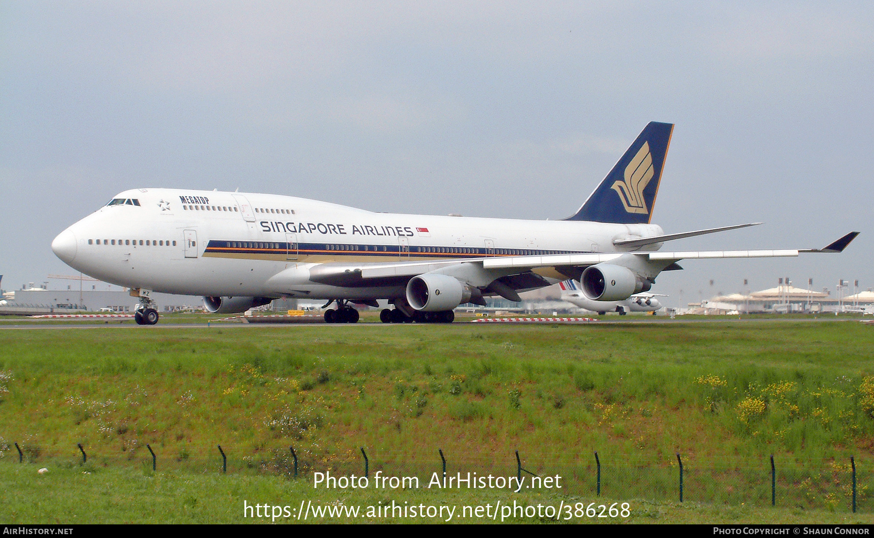 Aircraft Photo of 9V-SMZ | Boeing 747-412 | Singapore Airlines | AirHistory.net #386268