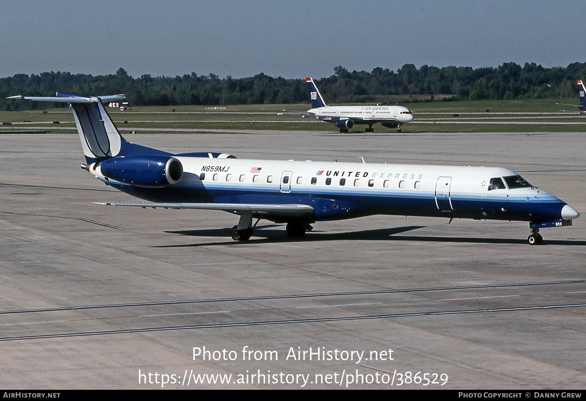 Aircraft Photo of N859MJ | Embraer ERJ-145LR (EMB-145LR) | United Express | AirHistory.net #386529