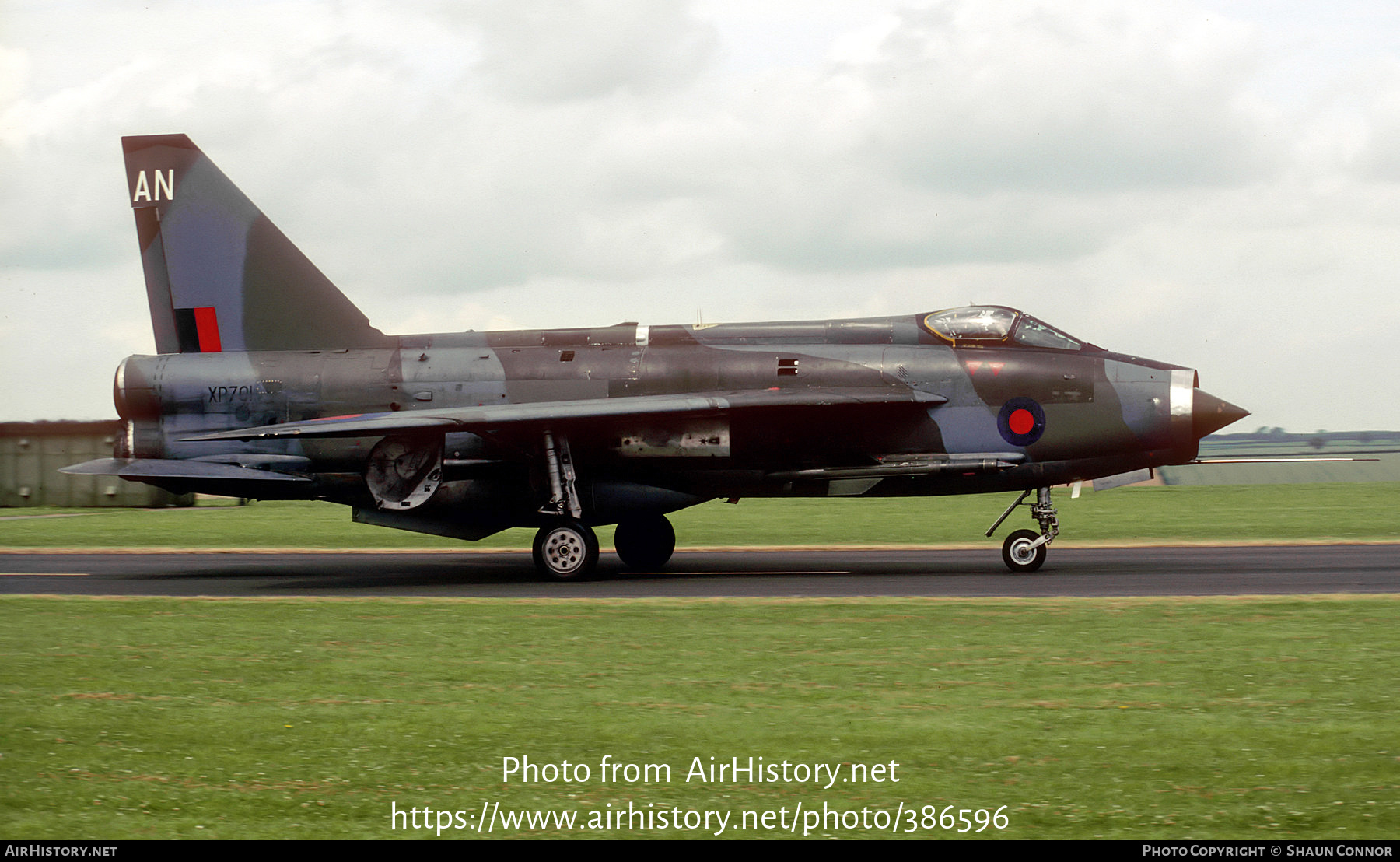 Aircraft Photo of XP701 | English Electric Lightning F3 | UK - Air Force | AirHistory.net #386596