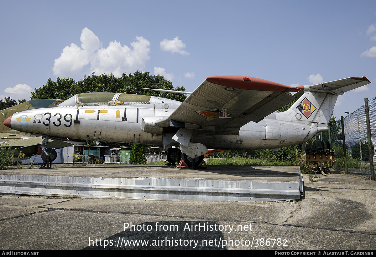 Aircraft Photo of 339 | Aero L-29 Delfin | East Germany - Air Force | AirHistory.net #386782