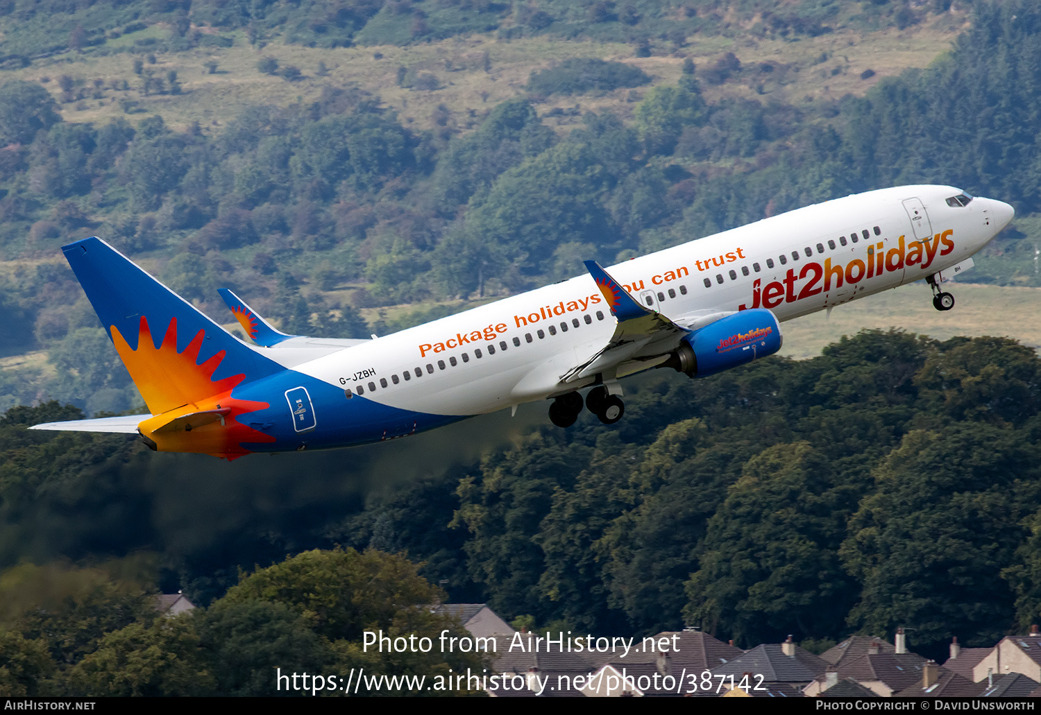 Aircraft Photo of G-JZBH | Boeing 737-800 | Jet2 Holidays | AirHistory.net #387142