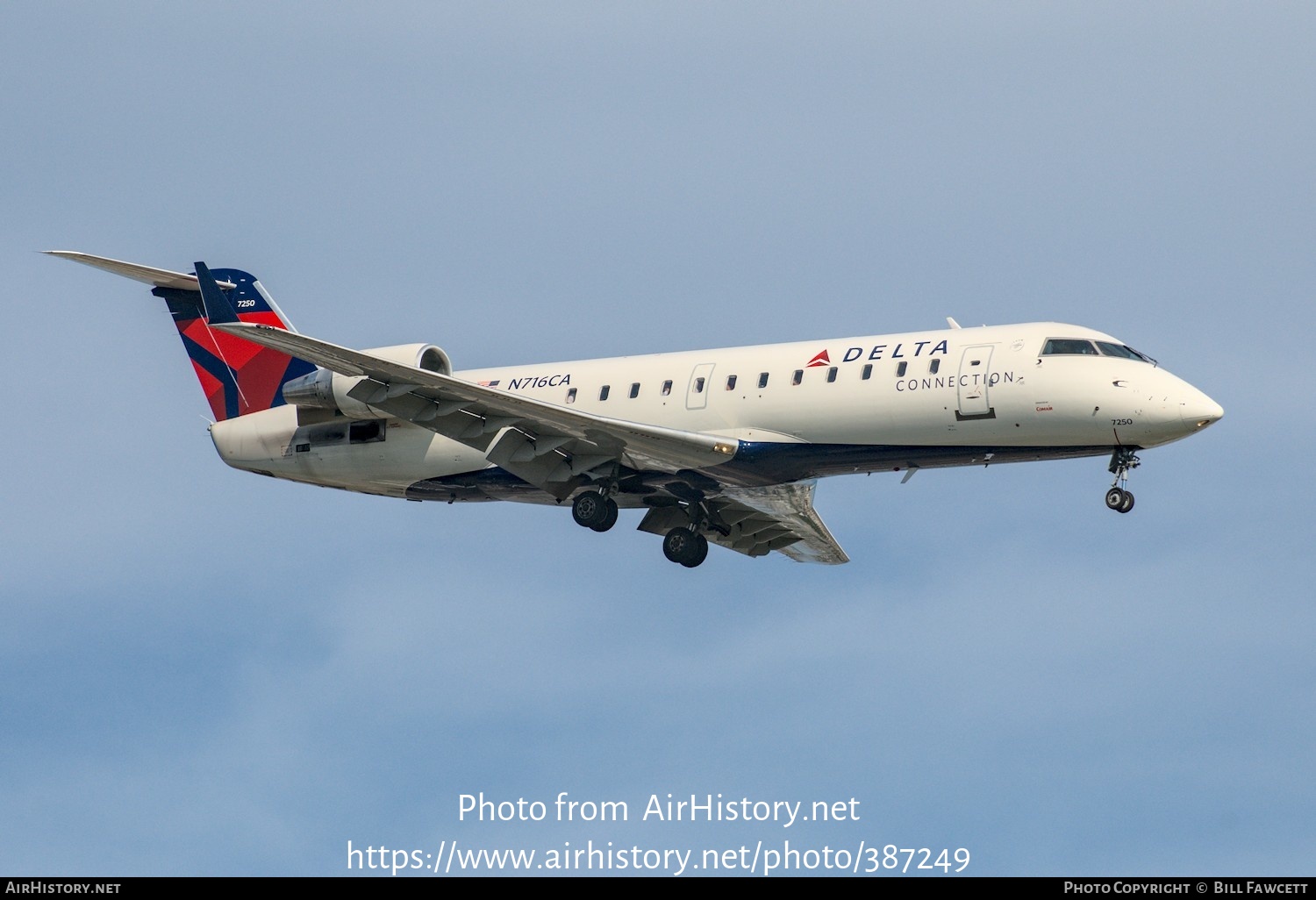 Aircraft Photo of N716CA | Bombardier CRJ-100ER (CL-600-2B19) | Delta Connection | AirHistory.net #387249