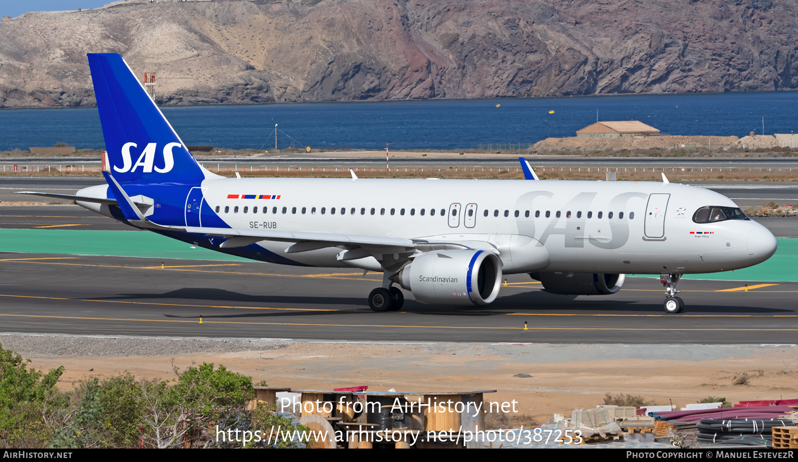 Aircraft Photo of SE-RUB | Airbus A320-251N | Scandinavian Airlines - SAS | AirHistory.net #387253