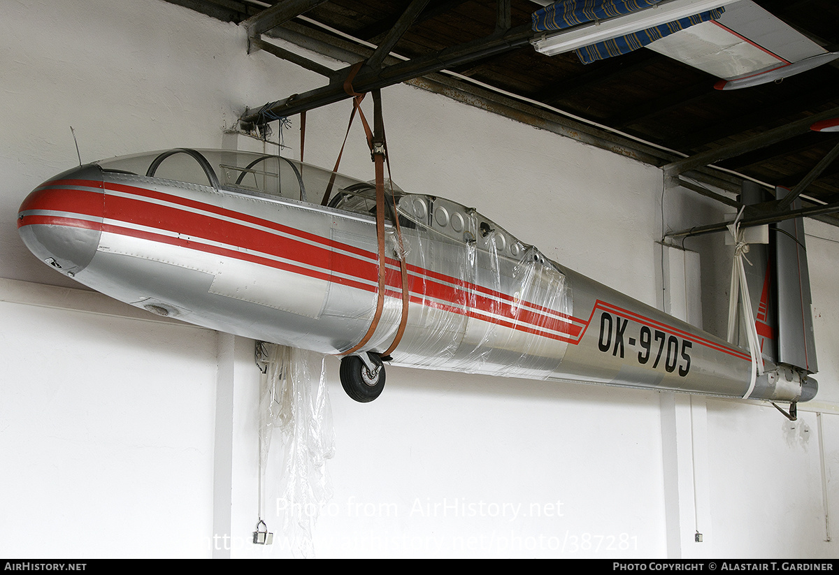 Aircraft Photo of OK-9705 | Let L-13 Blanik | AirHistory.net #387281