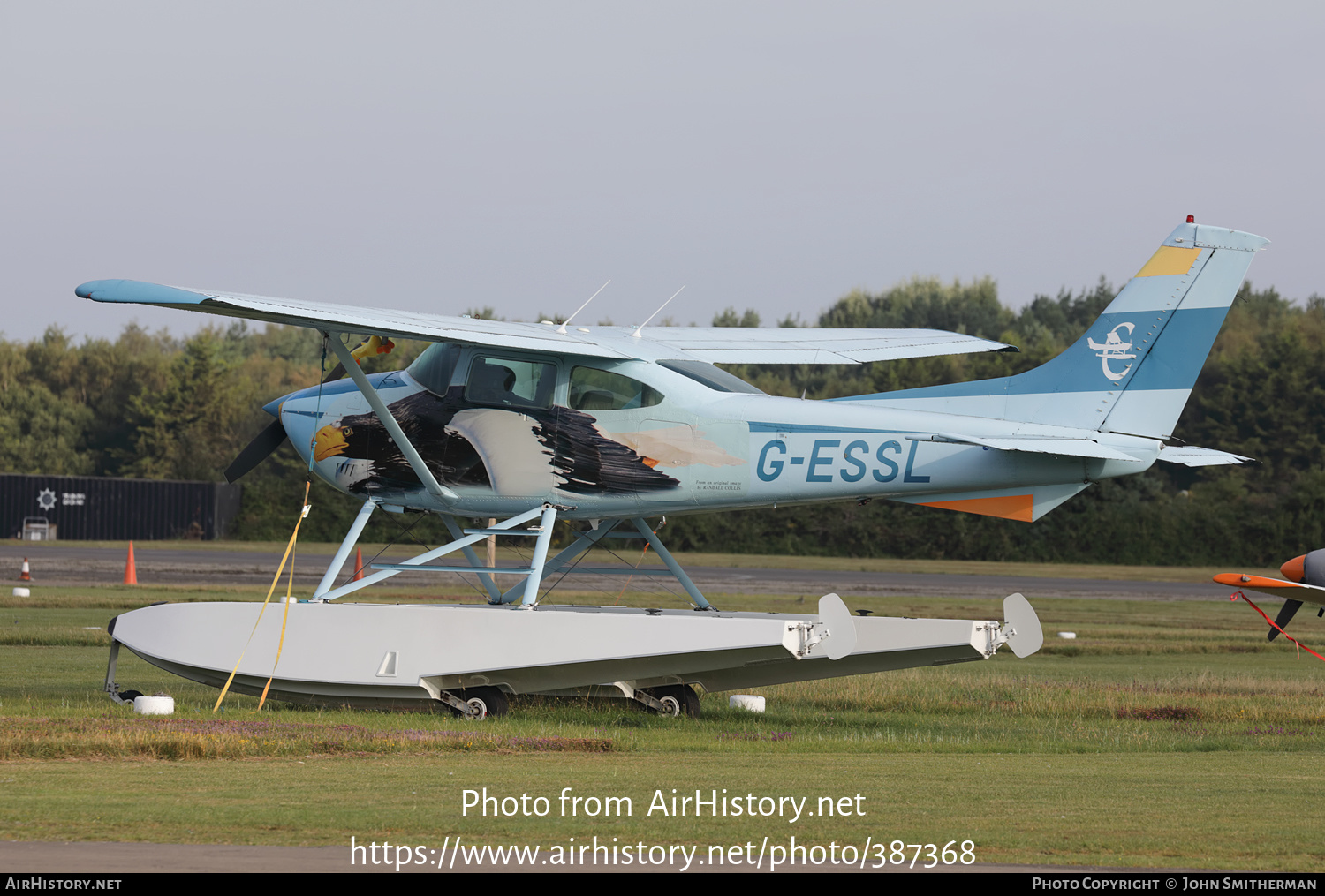 Aircraft Photo of G-ESSL | Cessna 182R Skylane | AirHistory.net #387368