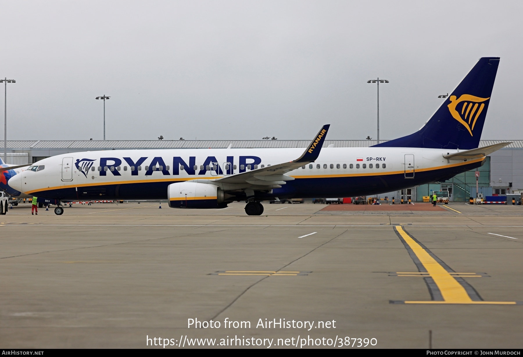 Aircraft Photo of SP-RKV | Boeing 737-800 | Ryanair | AirHistory.net #387390