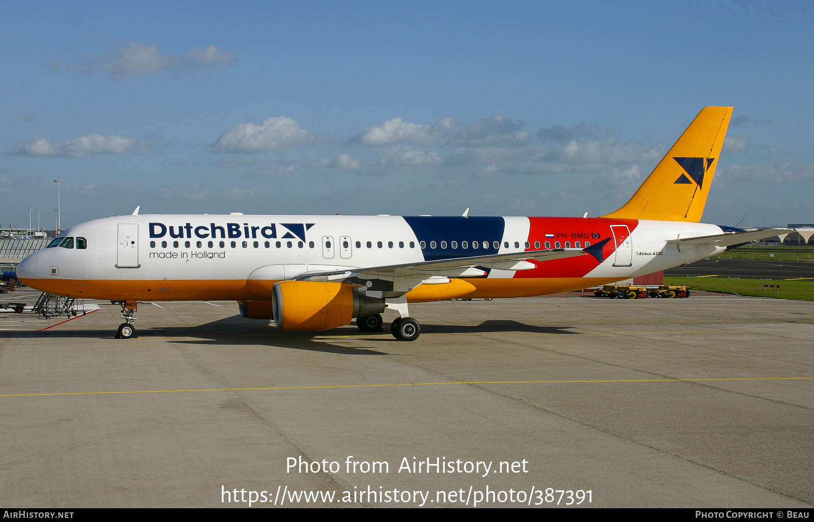 Aircraft Photo of PH-BMD | Airbus A320-214 | DutchBird | AirHistory.net #387391