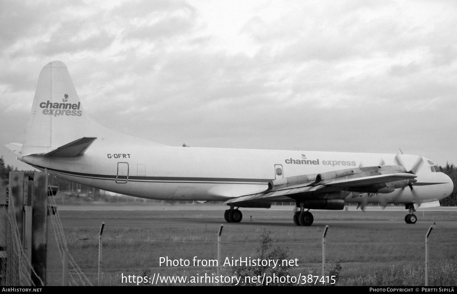 Aircraft Photo of G-OFRT | Lockheed L-188C(F) Electra | Channel Express | AirHistory.net #387415