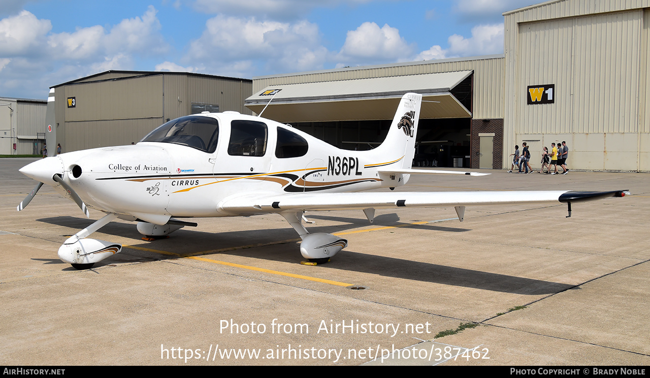 Aircraft Photo of N36PL | Cirrus SR-20 G2 | Western Michigan University - WMU | AirHistory.net #387462