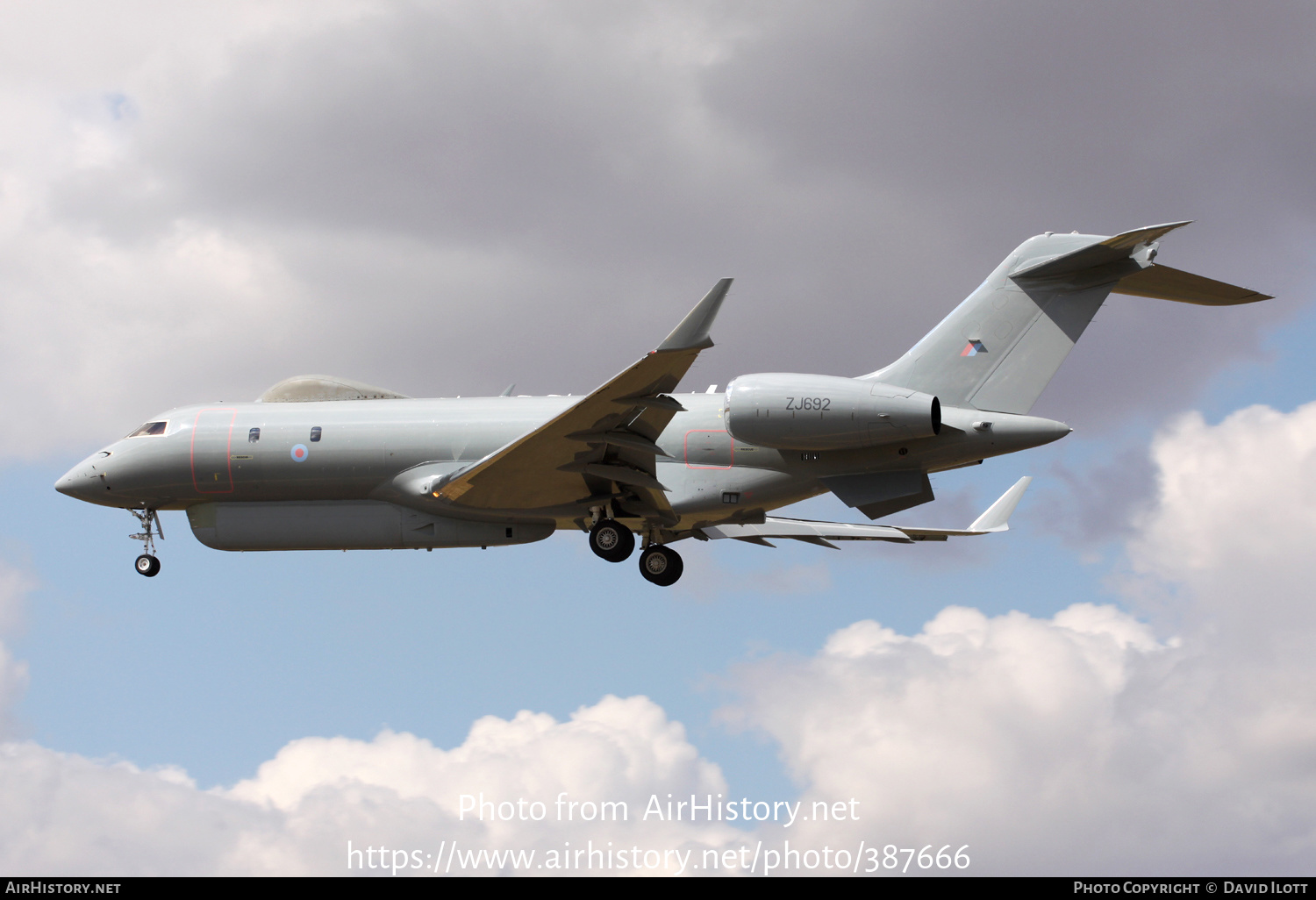 Aircraft Photo of ZJ692 | Bombardier Sentinel R.1 (BD-700-1A10) | UK - Air Force | AirHistory.net #387666