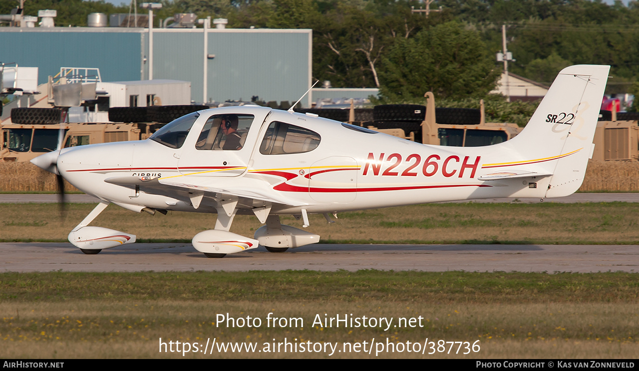 Aircraft Photo of N226CH | Cirrus SR-22 G2 | AirHistory.net #387736