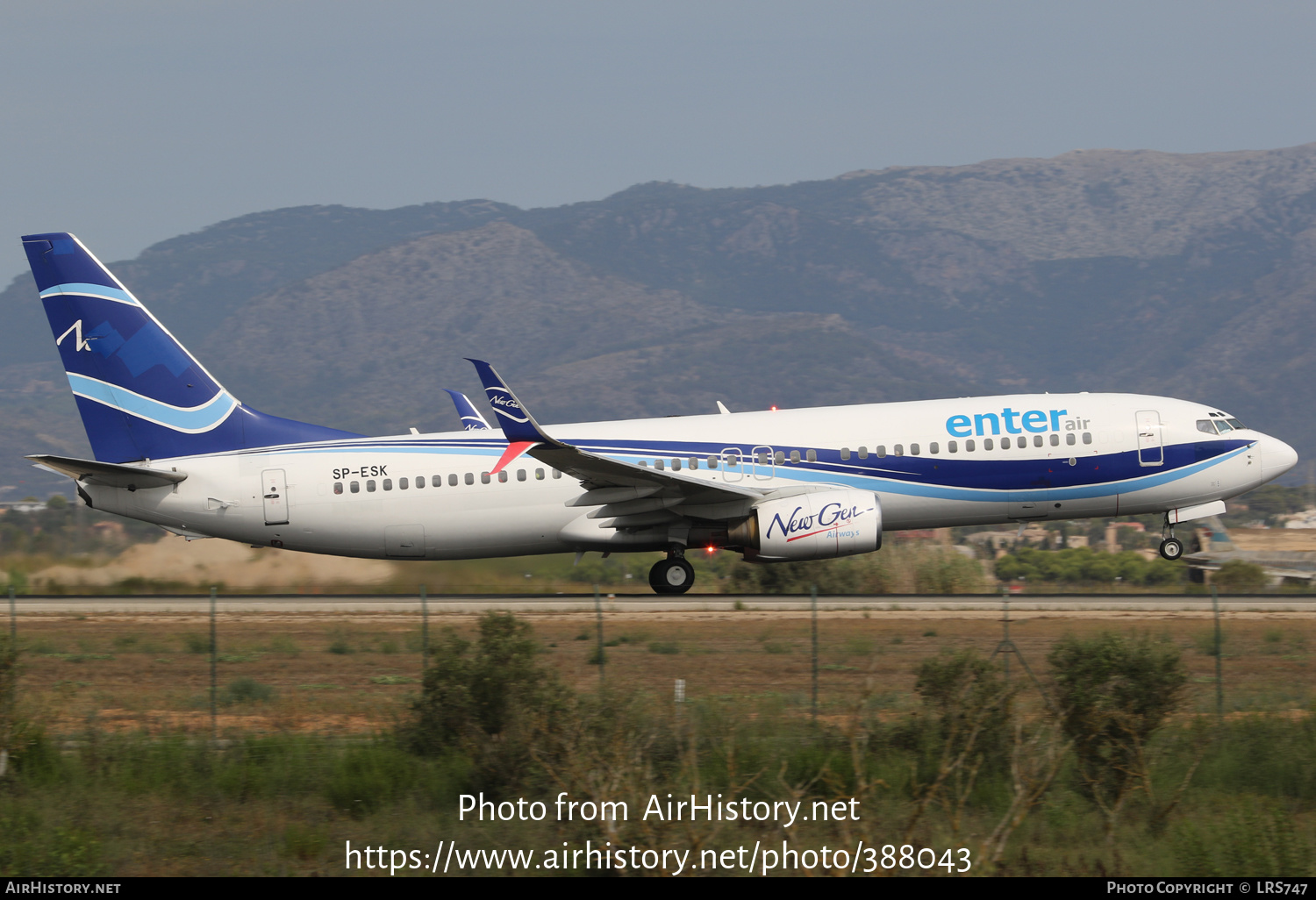 Aircraft Photo of SP-ESK | Boeing 737-8Q8 | Enter Air | AirHistory.net #388043