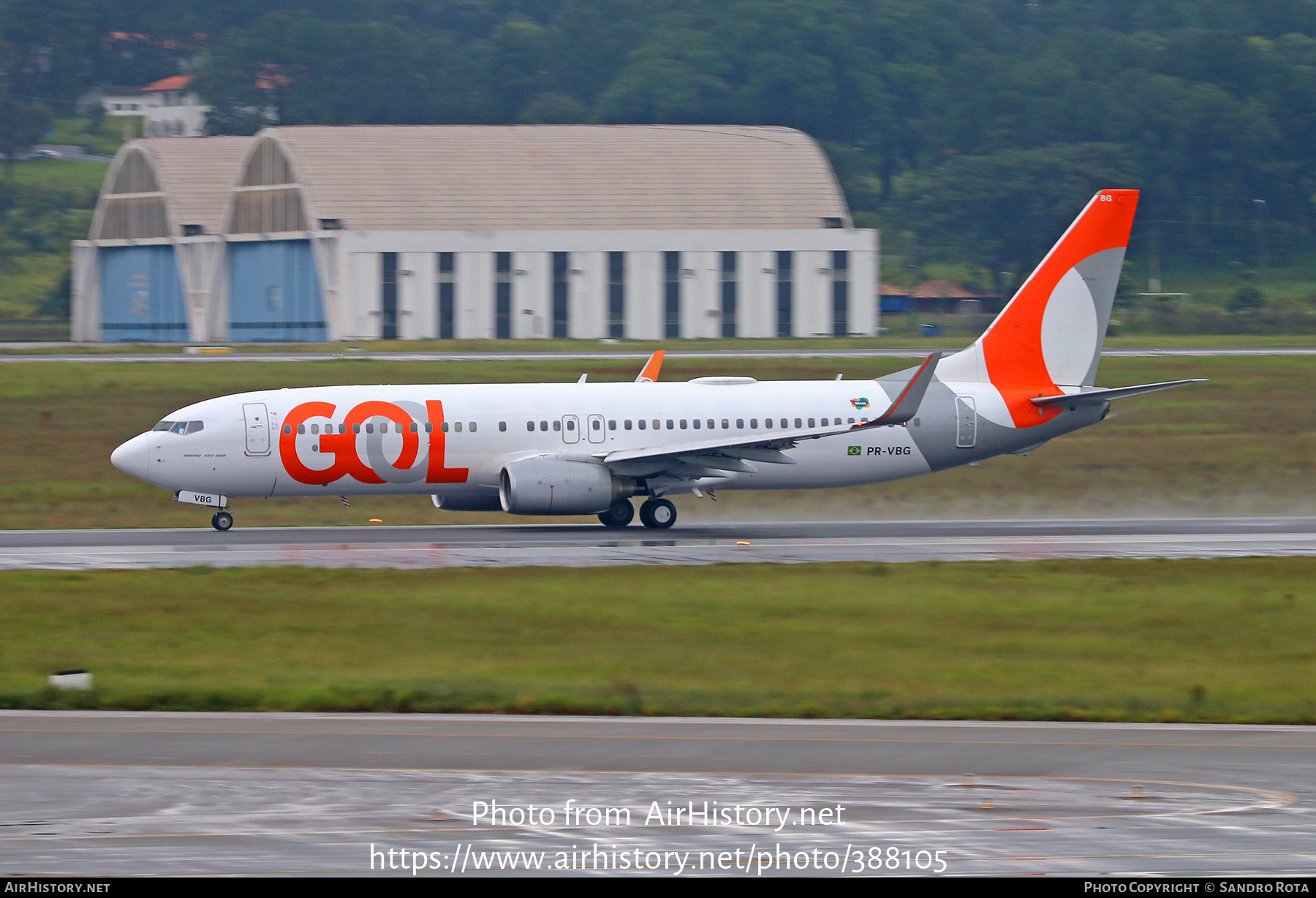 Aircraft Photo of PR-VBG | Boeing 737-8EH | GOL Linhas Aéreas | AirHistory.net #388105