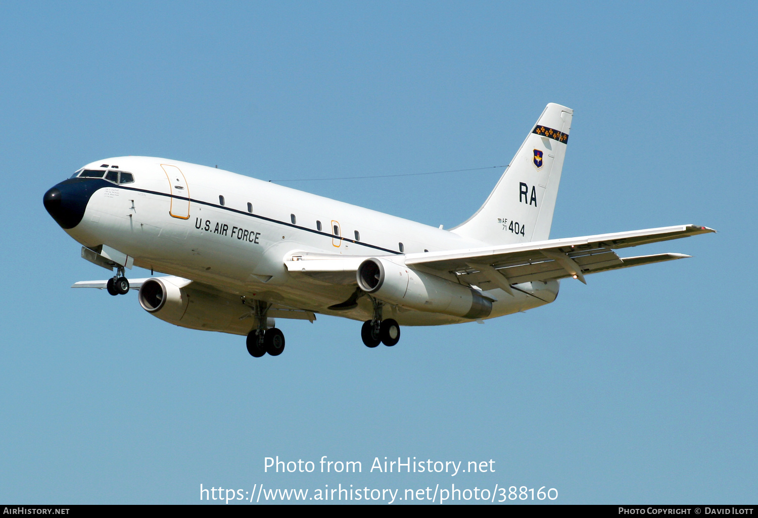 Aircraft Photo of 71-1404 / AF71-404 | Boeing T-43A (737-253/Adv) | USA - Air Force | AirHistory.net #388160