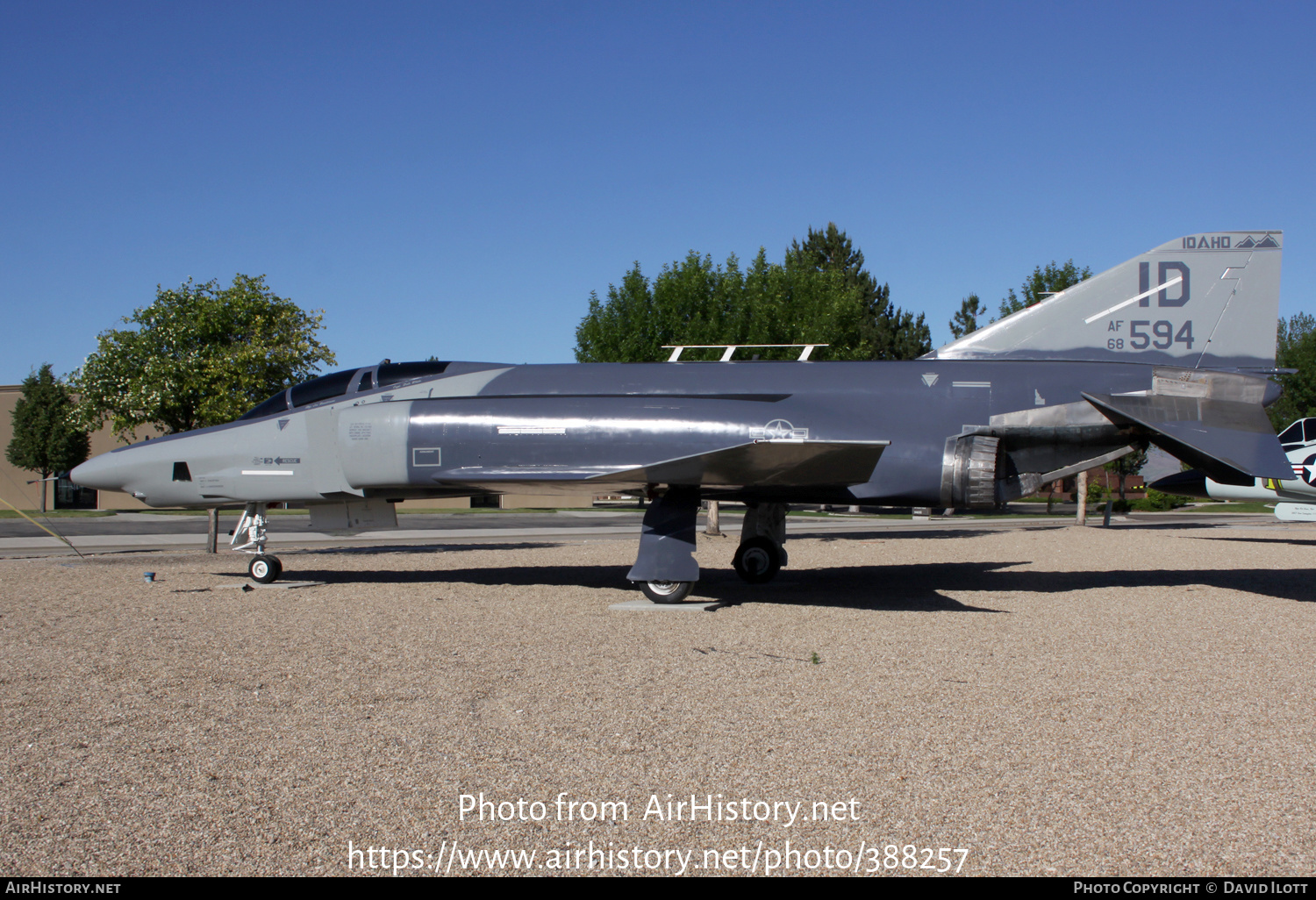 Aircraft Photo of 68-0594 / AF68-594 | McDonnell Douglas RF-4C Phantom II | USA - Air Force | AirHistory.net #388257