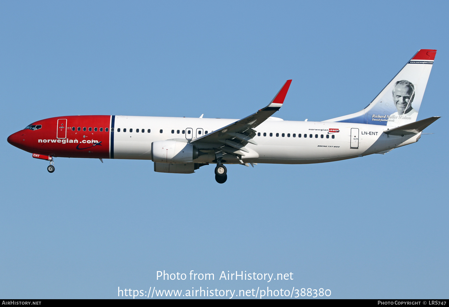 Aircraft Photo of LN-ENT | Boeing 737-8JP | Norwegian | AirHistory.net #388380