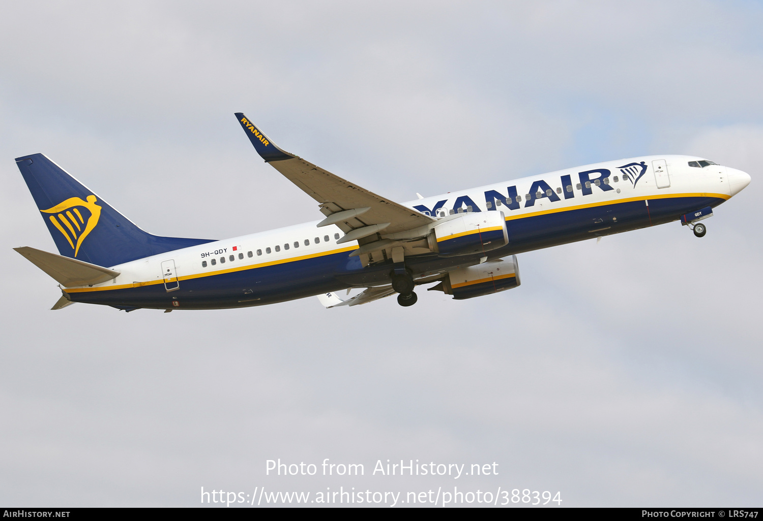 Aircraft Photo of 9H-QDY | Boeing 737-800 | Ryanair | AirHistory.net #388394