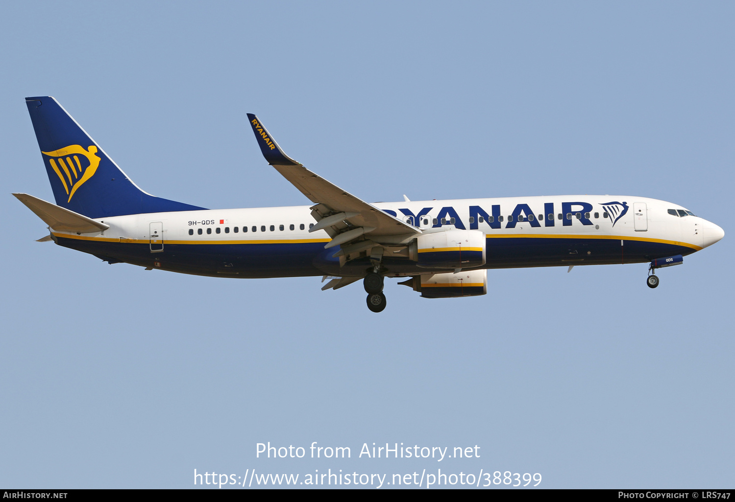 Aircraft Photo of 9H-QDS | Boeing 737-800 | Ryanair | AirHistory.net #388399